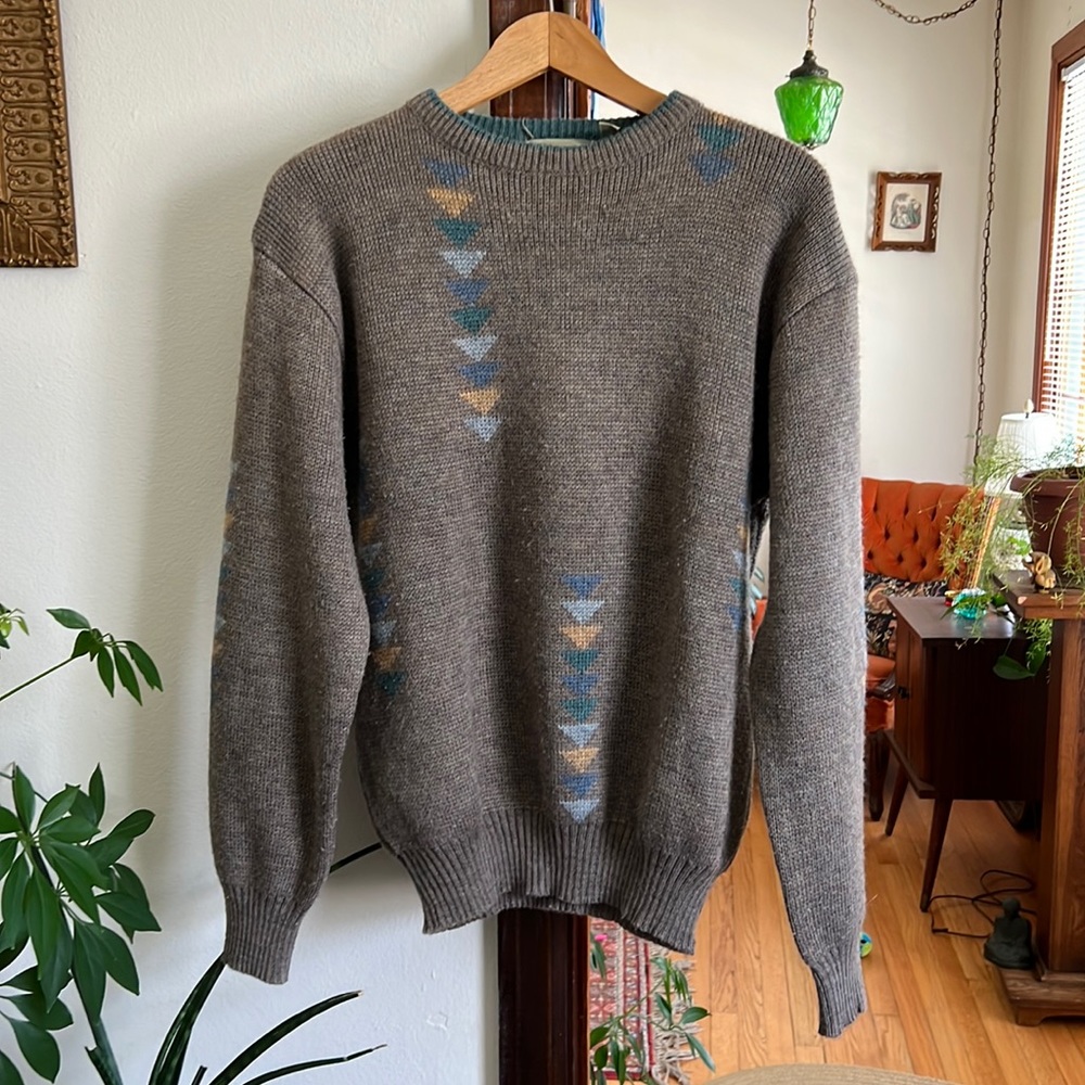 Comfy Vintage Classics sweater